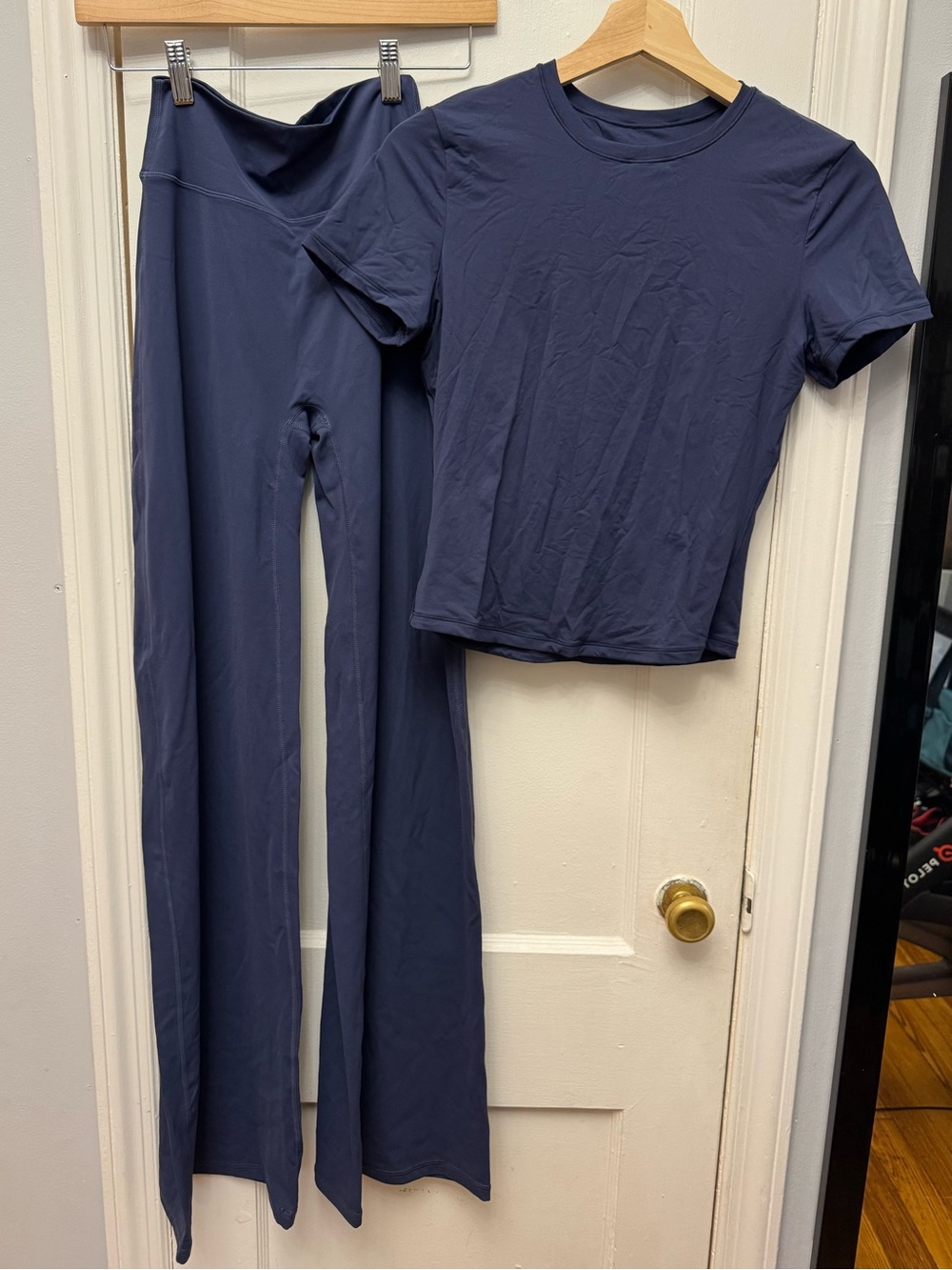 Amazon High-Waist Wide Leg Pants and Short Sleeve Top Athletic Set - Navy Blue